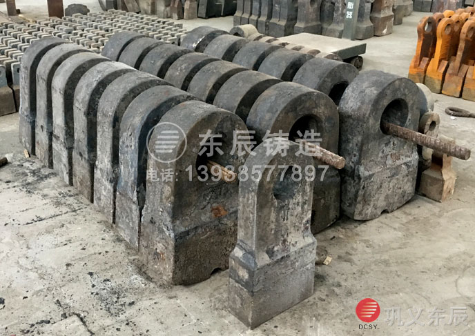 青石破碎機(jī)錘頭